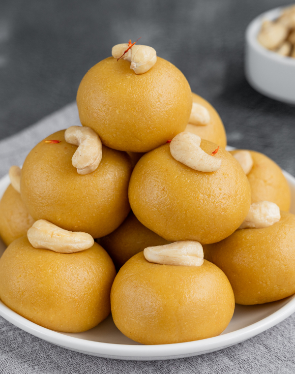 Ladduu